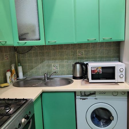 Apartment Near St. Elizabeth Church Λβιβ Εξωτερικό φωτογραφία