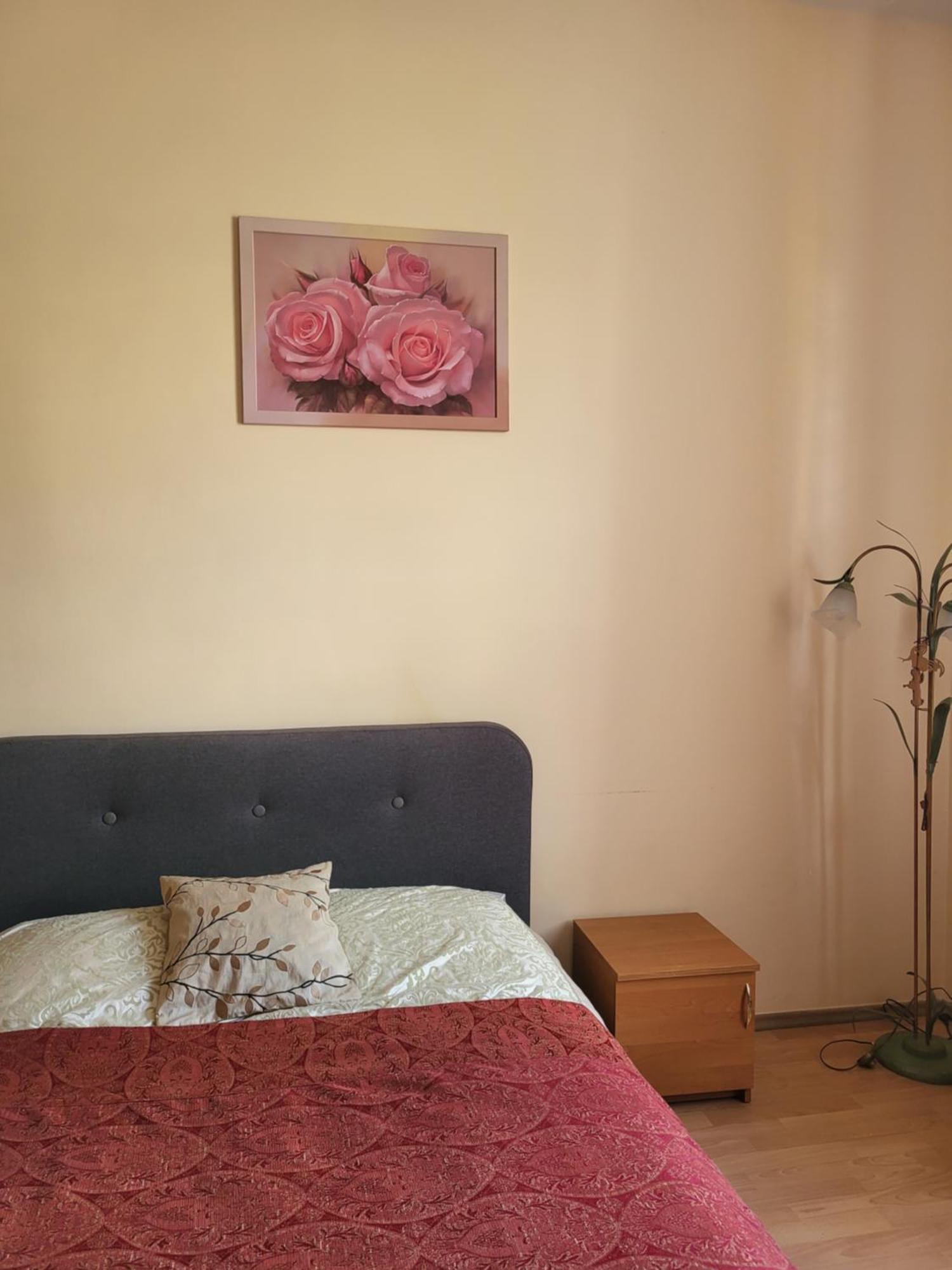 Apartment Near St. Elizabeth Church Λβιβ Εξωτερικό φωτογραφία