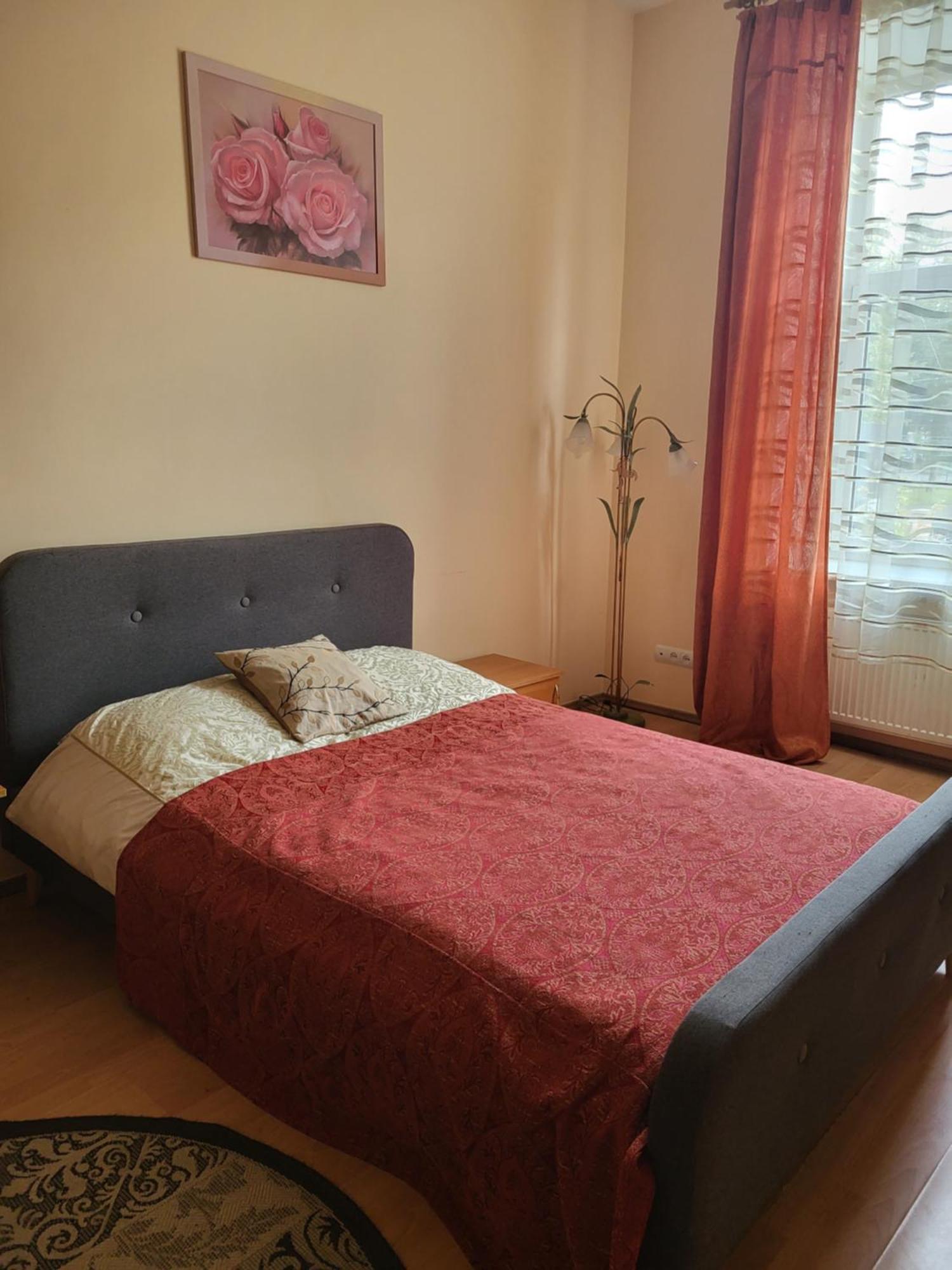 Apartment Near St. Elizabeth Church Λβιβ Εξωτερικό φωτογραφία