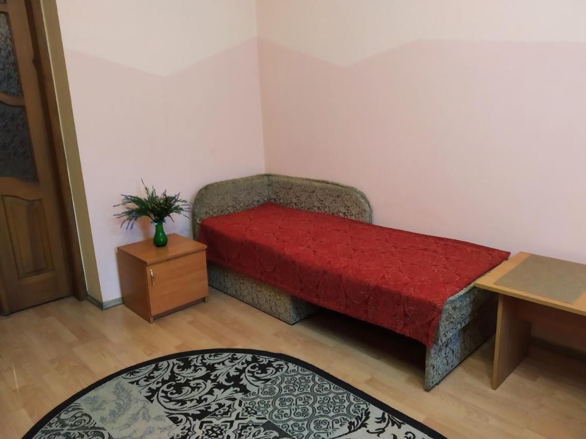 Apartment Near St. Elizabeth Church Λβιβ Εξωτερικό φωτογραφία